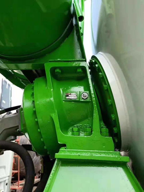 程力搅拌车厂家供应，专业机电设备欢迎来电订购