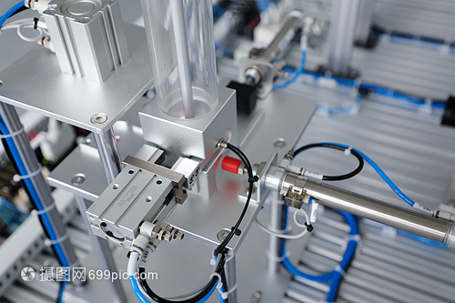 机电一体化 现代工业设备的智慧融合